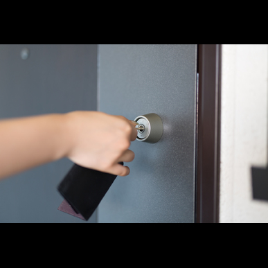 鍵の開錠を手がけるかぎやさんロックオンは足立区へ出張可能